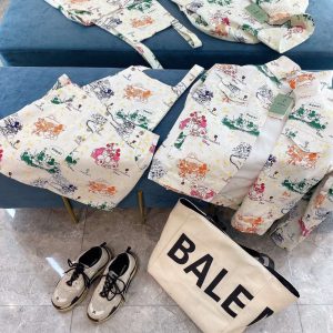 Gucci Suits - Image 5