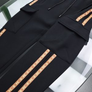 Louis Vuitton Trousers - Image 4