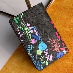 Louis Vuitton Wallet - Image 6
