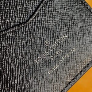 Louis Vuitton Wallet - Image 5