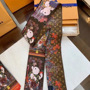 Louis Vuitton Scarf - Image 4