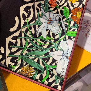 Gucci Scarf - Image 7