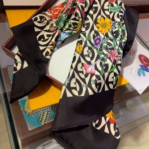 Gucci Scarf - Image 5
