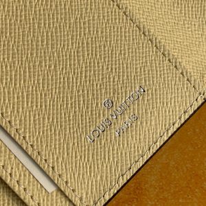 Louis Vuitton Wallet - Image 5