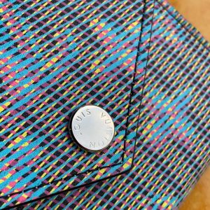 Louis Vuitton Wallet - Image 8