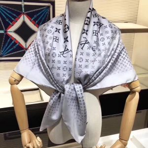 Louis Vuitton Scarf - Image 5