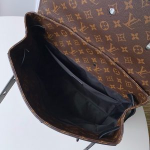 LOUIS VUITTON STEAMER - Image 3