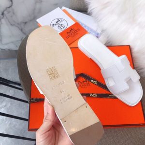 Hermès Shoes - Image 5