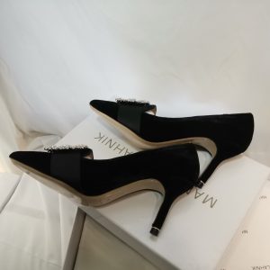 Manolo Blahnik Shoes - Image 7