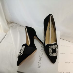 Manolo Blahnik Shoes - Image 4