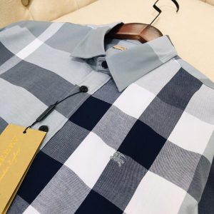 Burberry T-shirts - Image 5