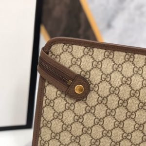 Gucci Clutch - Image 7