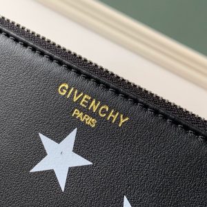 Givenchy Clutch - Image 5