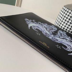 Givenchy Clutch - Image 8