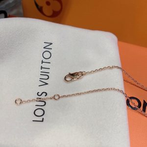 Louis Vuitton Necklace - Image 7