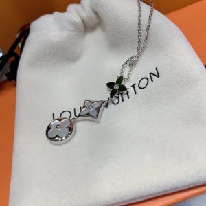 Louis Vuitton Necklace - Image 3