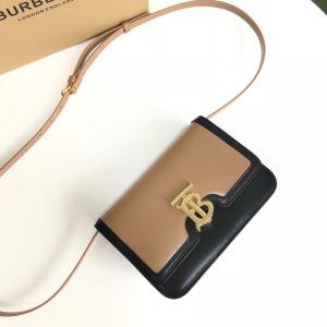 Burberry Belted Leather TB Bag - Image 9