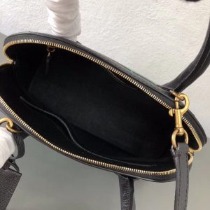 LOUIS VUITTON Mila Bag - Image 8