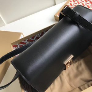 Burberry Belted Leather TB Bag - Image 7