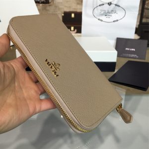 Prada wallet - Image 4