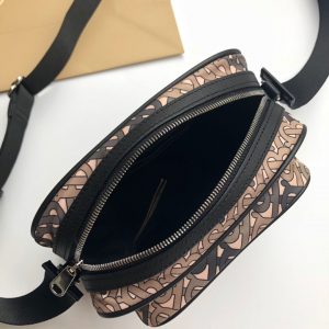 Burberry Camera Bag - Image 5