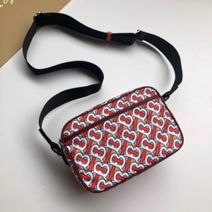 Burberry Camera Bag - Image 9