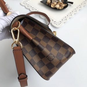 LOUIS VUITTON TRENDY CROSSBODY - Image 4