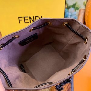 Fendi bucket - Image 3