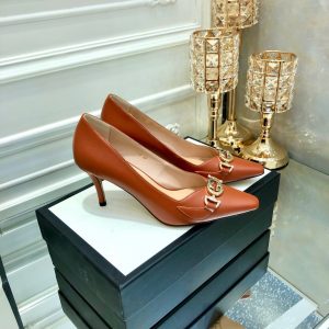 Gucci Heels - Image 3