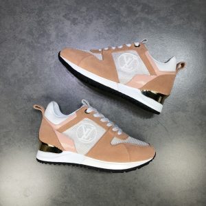 LOUIS VUITTON Run Away Sneaker - Image 5