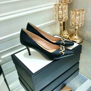 Gucci Heels - Image 3