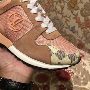 LOUIS VUITTON Run Away Sneaker - Image 8