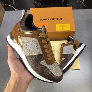 LOUIS VUITTON Run Away Sneaker - Image 4