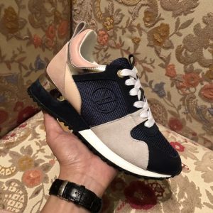 LOUIS VUITTON Run Away Sneaker - Image 3