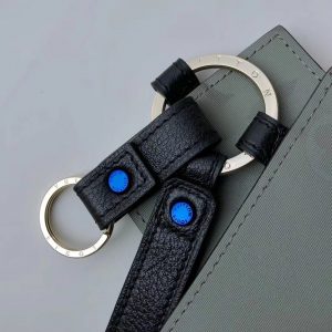 LOUIS VUITTON ALPHA POUCH - Image 6