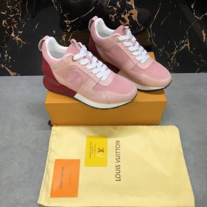 LOUIS VUITTON Run Away Sneaker - Image 4