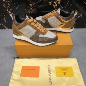 LOUIS VUITTON Run Away Sneaker - Image 9