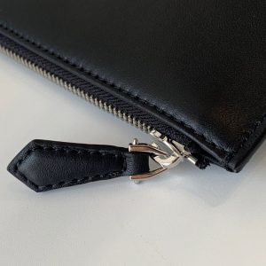 Givenchy clutch - Image 7