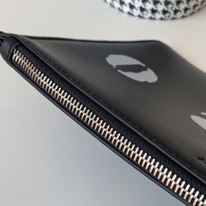 Givenchy clutch - Image 6