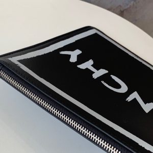 Givenchy clutch - Image 8