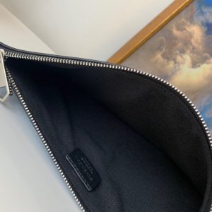 Givenchy clutch - Image 5