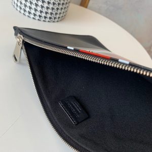 Givenchy clutch - Image 5