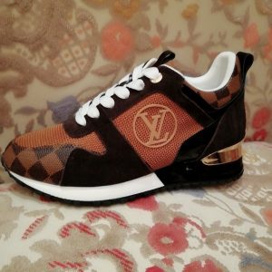 LOUIS VUITTON Run Away Sneaker - Image 6