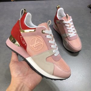 LOUIS VUITTON Run Away Sneaker - Image 6