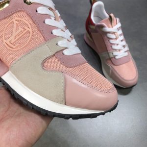 LOUIS VUITTON Run Away Sneaker - Image 5