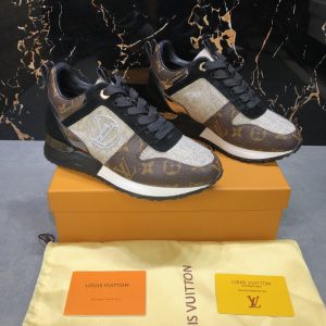 LOUIS VUITTON Run Away Sneaker - Image 6
