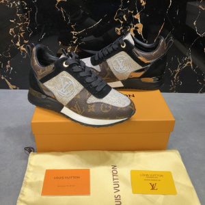 LOUIS VUITTON Run Away Sneaker - Image 5