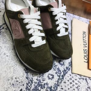 LOUIS VUITTON Run Away Sneaker - Image 3