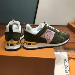 LOUIS VUITTON Run Away Sneaker - Image 5