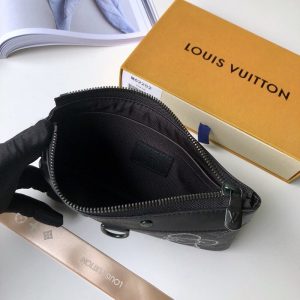 LOUIS VUITTON Vivienne Wallet - Image 4